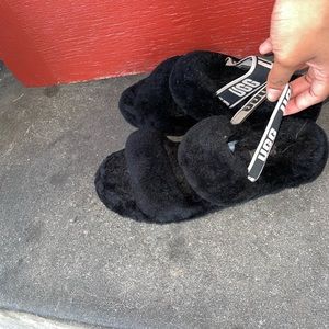 Black ugh sandals